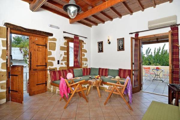 Topolia 1 Bedroom Villa