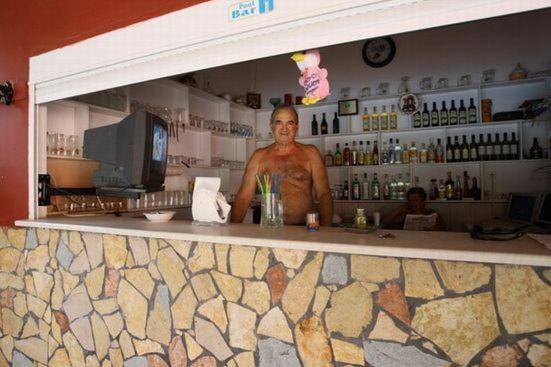 Amazona Apartments and Studios