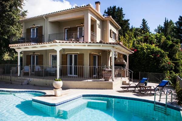 Unique Kefalonia Ionian Beach Villa