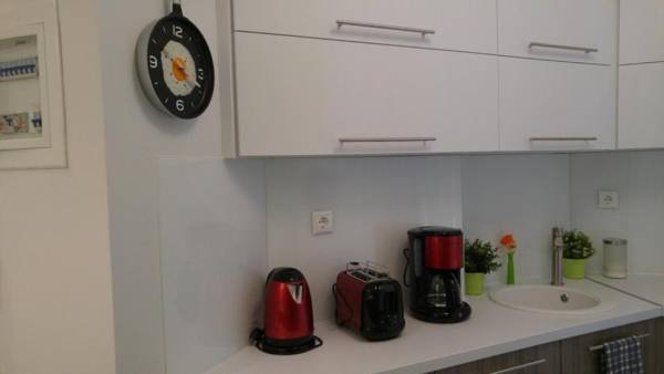 Laura Aristotelous Square Apartment