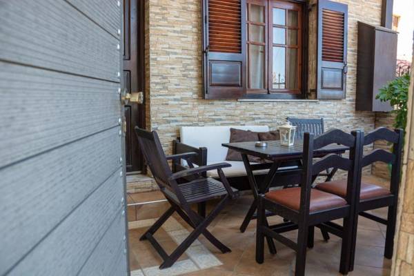 MarGio Skiathos Apartments