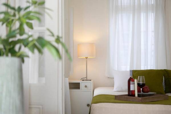 Casa Blue Old Port Philian Collection