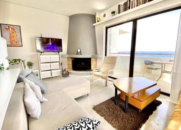 Nice Seafront Flat - Beach Port Athens Airport