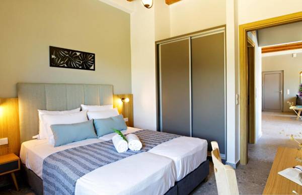 Almond Cottage with a sea view above Plakias