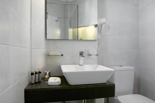 Eleia Seafront Villas