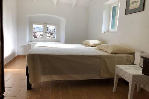 Theotoky Estate Apartment