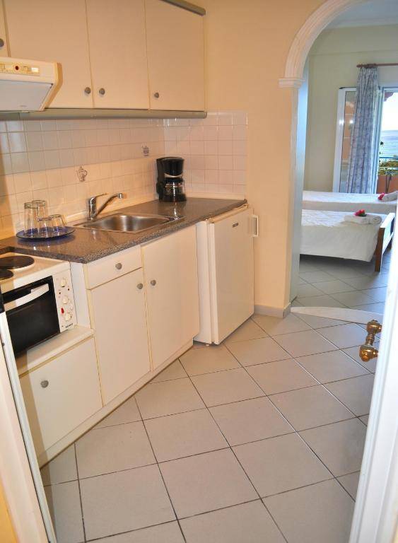 Studio Apartment Papadatos - Pelekas Beach Corfu