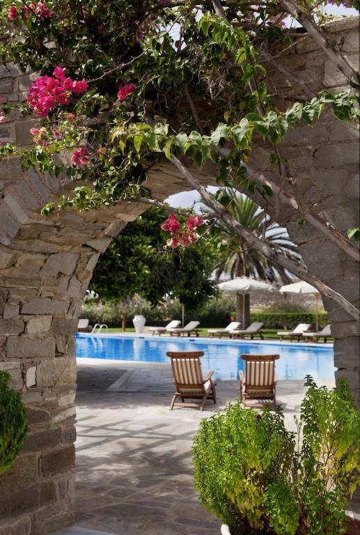 Yria Island Boutique Hotel & Spa