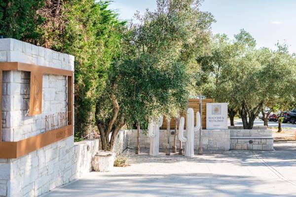 Cocooning Suites by Blue Carpet