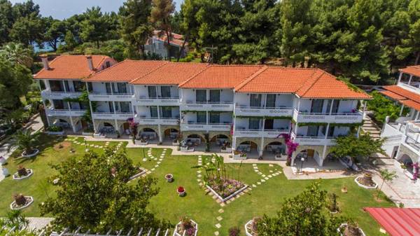 Porfi Beach Hotel