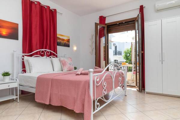 NAXOS DIAMOND Studios Apartments