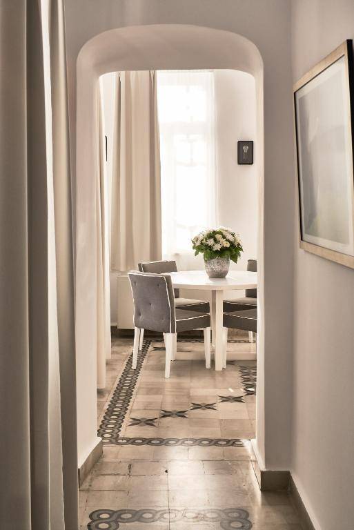 Vedema a Luxury Collection Resort Santorini