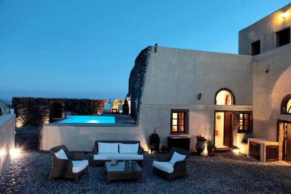 Santorini Heritage Villas