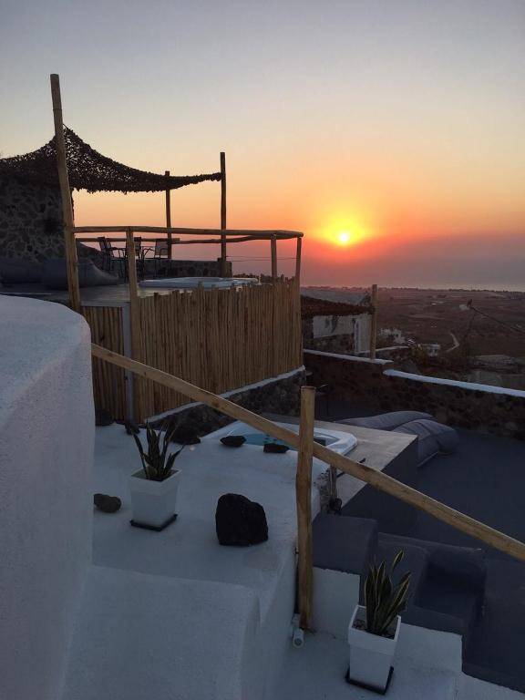 Fertimo Suites by Karpimo