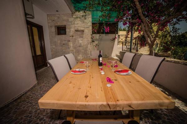 Bodikos Villas & Apartments