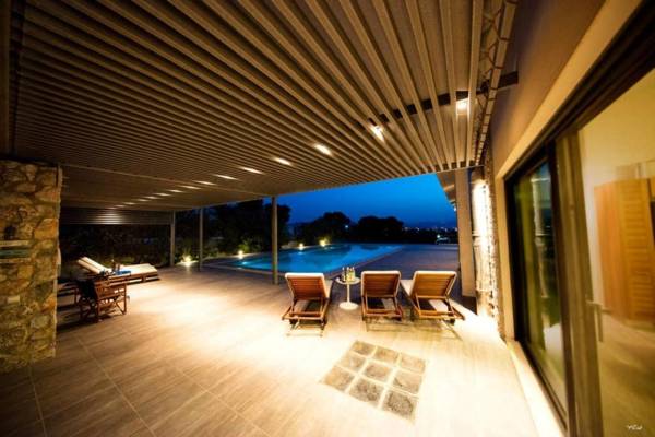 Loutraki · Tramonto di Olive - Gorgeous pool villa