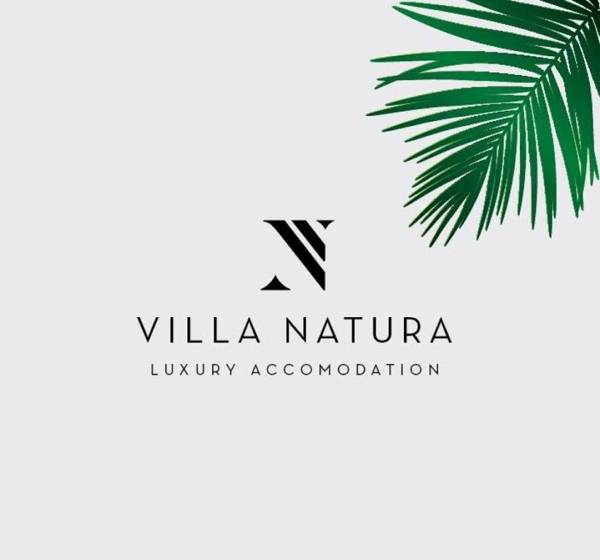 Villa Natura prive swimming pool