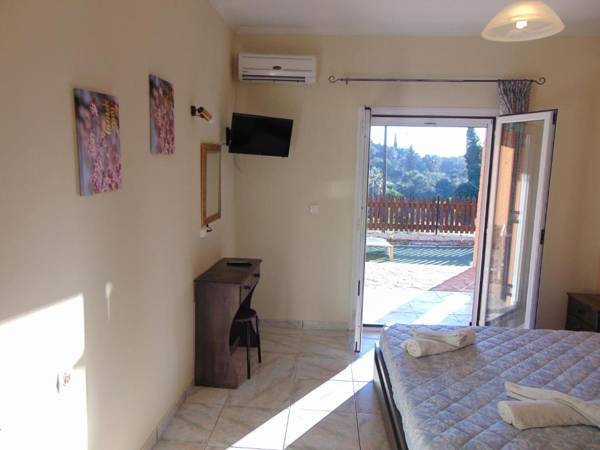 Maria Apartments - Roumanis