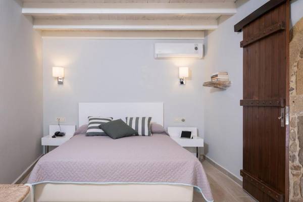 Spilia Village Hotel & Villas