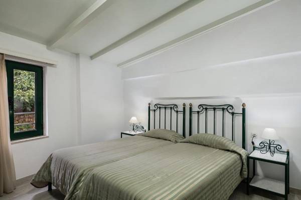 Anastasia Apartments