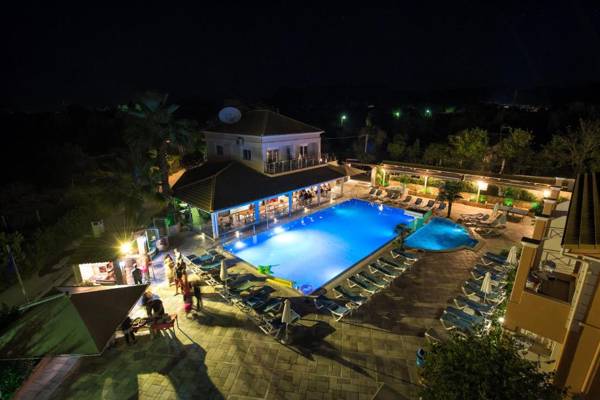 Kavos Plaza Hotel