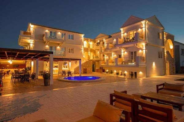 EK Mare Boutique Resort