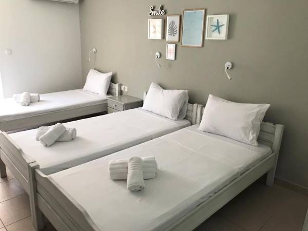 Aqua Beachfront Elegant Hotel