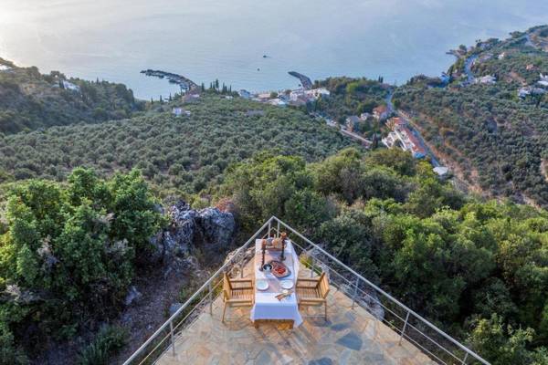 Searocks Exclusive Villas Resort