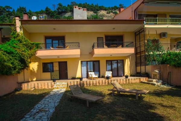 Beachfront Villa Posidi