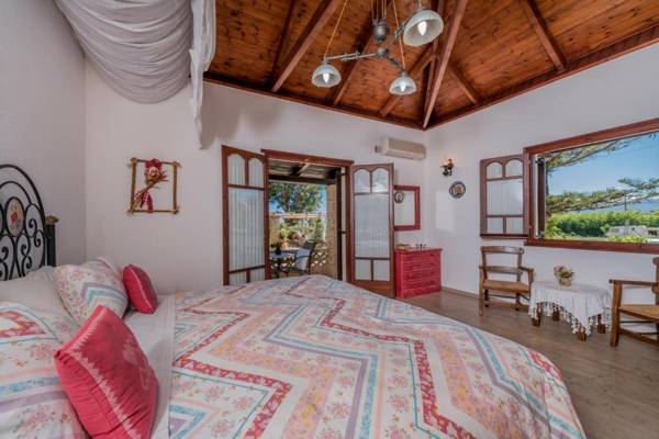 Garden Village Studios & Apartments