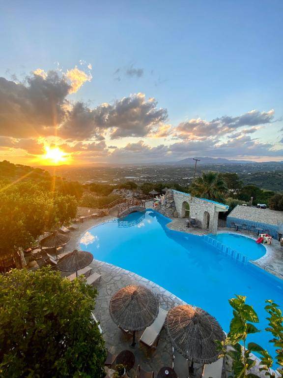 Arolithos Traditional Cretan Village Hotel