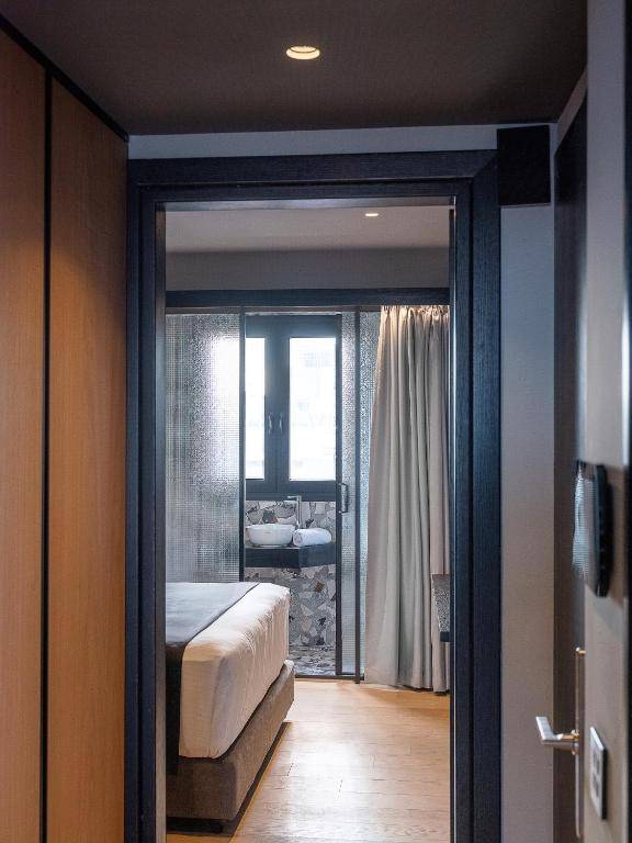 3 Pines Design Living