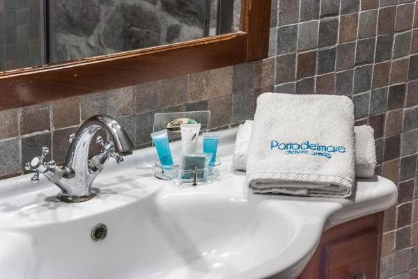 PortaDelMare deluxe suites