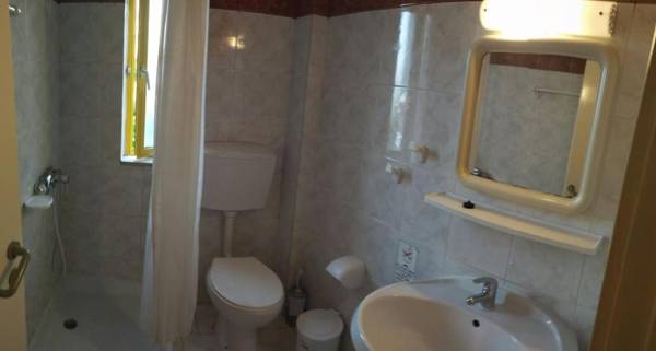 Cosmi Apts Gouves by Estia