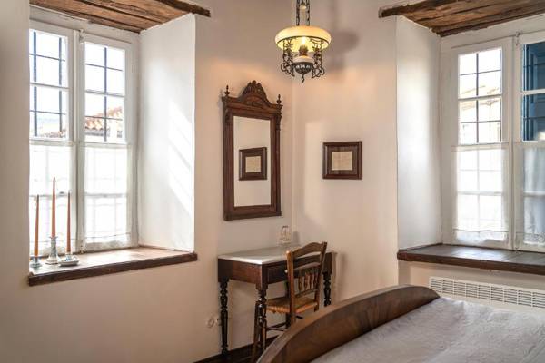 1813 Stone Mansion by Neuvel