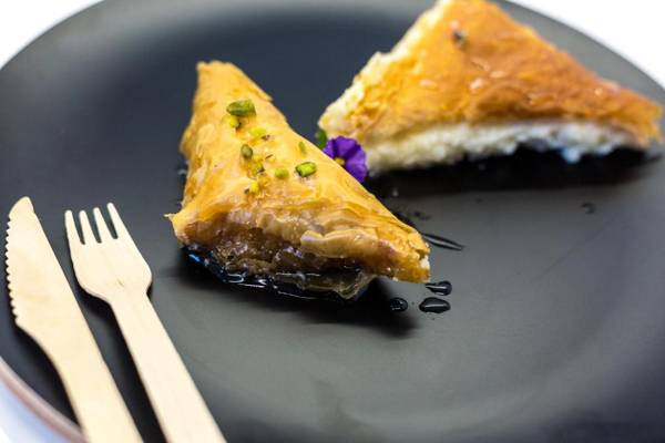 Mikro Livadi Special Lodges