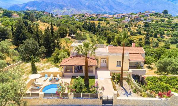 Villa di Palma Heated Pool