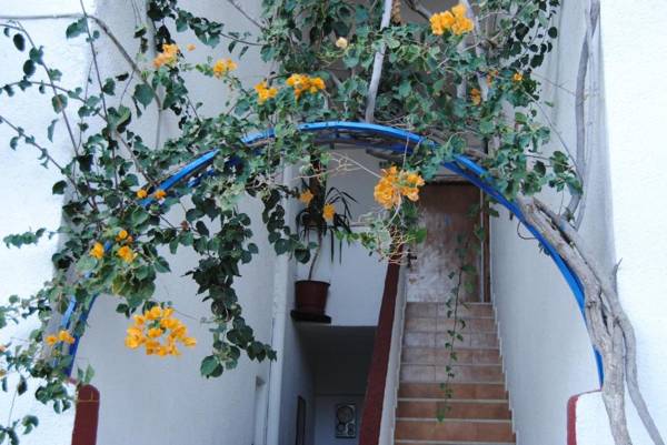 Sailors Apartments