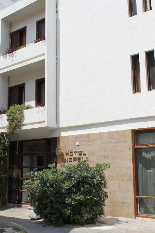 Nefeli Hotel