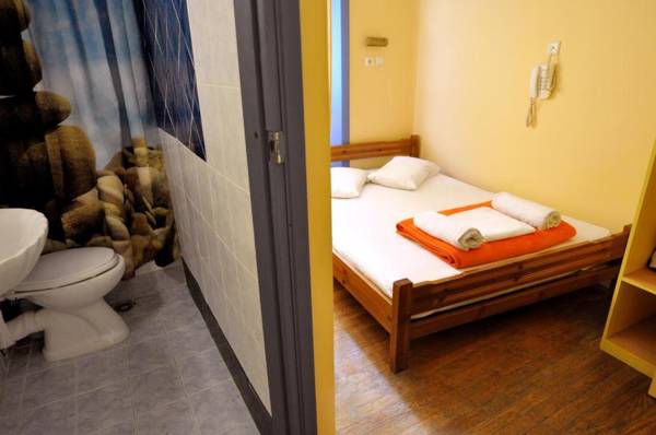 The Student & Travellers Inn