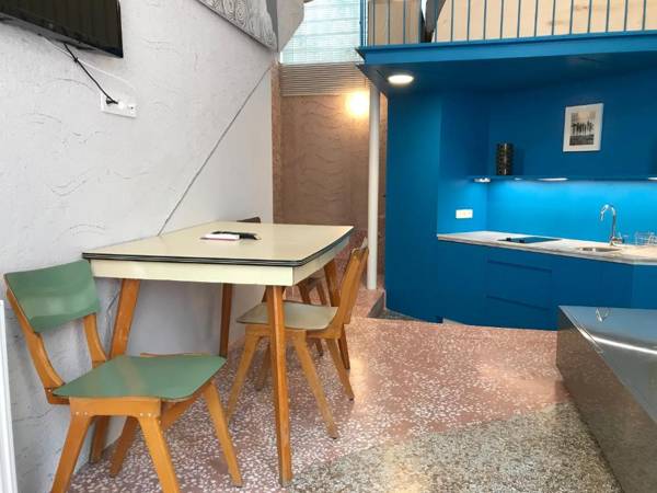 Athens Town house with 3 separate apts and roof top - EP7