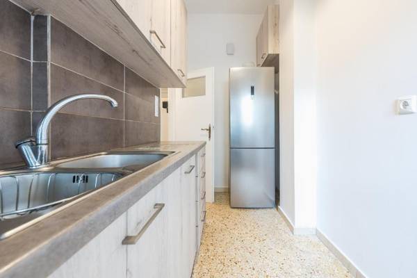 Victoria Sun Apartments