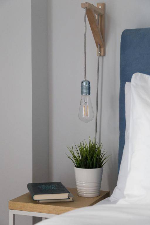 Modern Flat next to the USA Embassy by UPSTREET