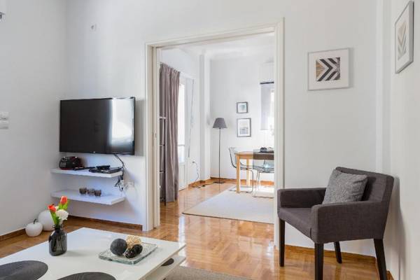 Newly Renovated 100m² Stylish Urban Flat