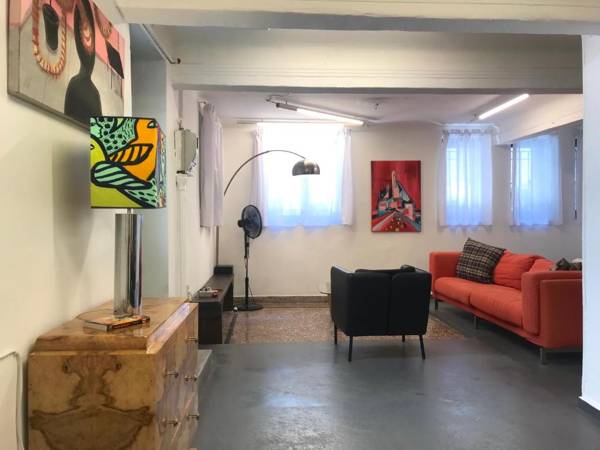 Stylish basement studio in Athens centre - EP9B
