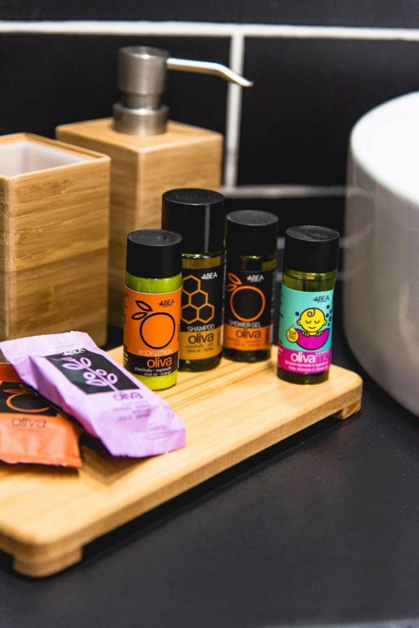 Home Plus Pathos junior Suite *Ermou str*