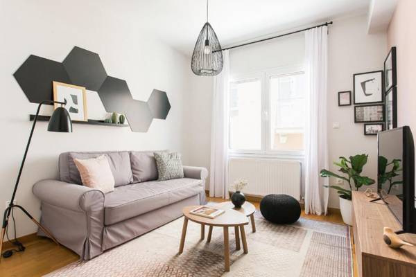 Delightful 1BD Apartment in Plaka by UPSTREET