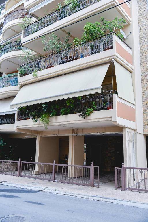 Two bedroom apartment in Kesariani