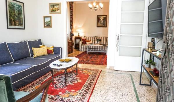 A Happy Stay by Edem Beach - Athenian Homes