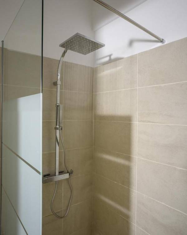 Acropolis Exclusive Studio